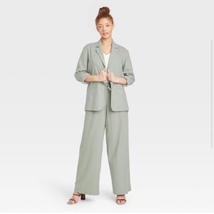 Blazer & Pants. A New Day Set
